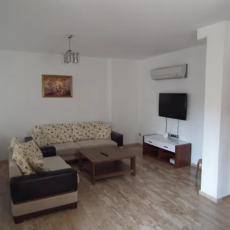 Safran Villa